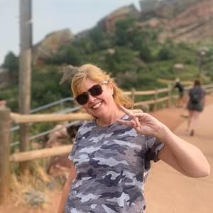 Meet your Posher, Catherine